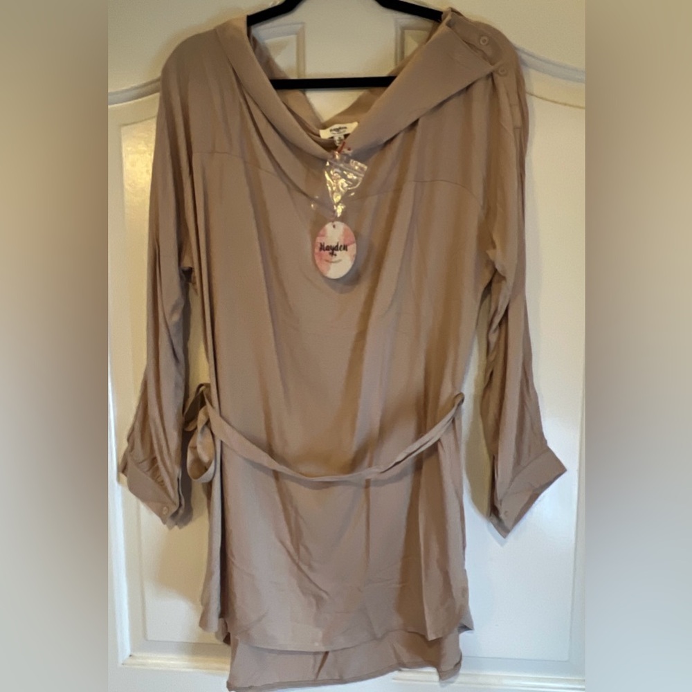 Hayden Los Angeles Cowl Neck Rayon Tan LongSleeve Shirt Dress Women’s Size M NWT